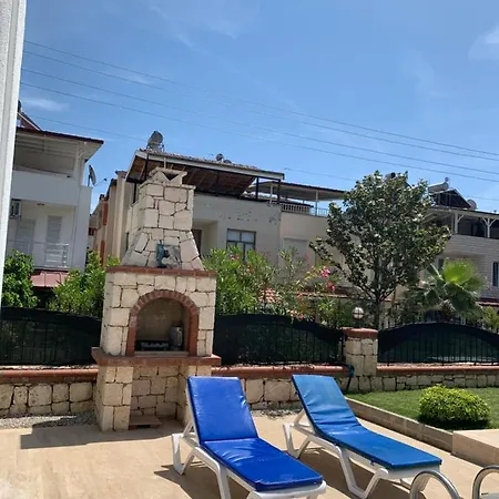 Villa Daphne Villam *
